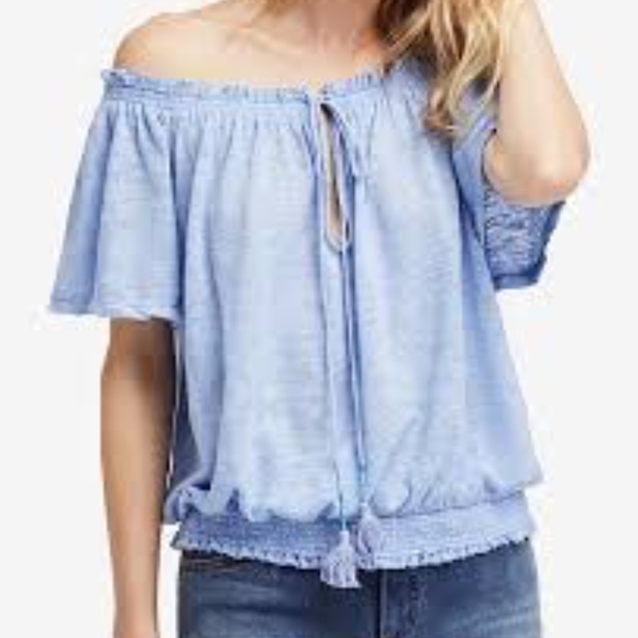 Free People Tops - FREE PEOPLE TOP SZ LG SUPER. SEXY